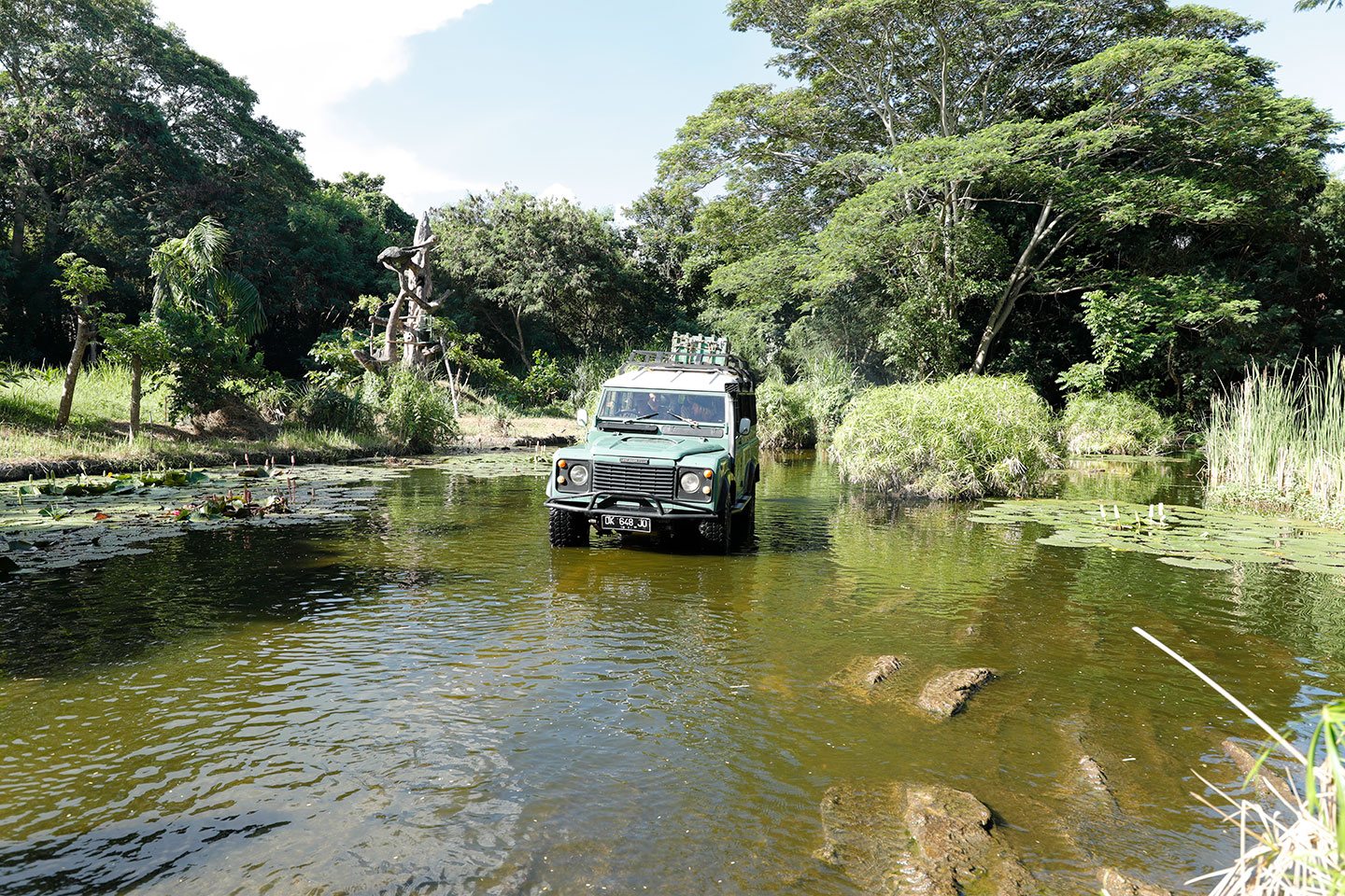 _MG_9324-1440 Safari adventure with 4x4 vehicle at Bali Safari Park